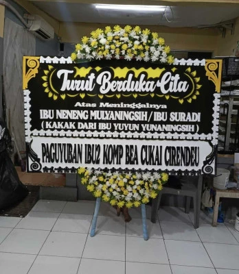 Papan Bunga di Campuranom Bansari