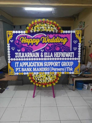 Papan Bunga di Campuranom Bansari